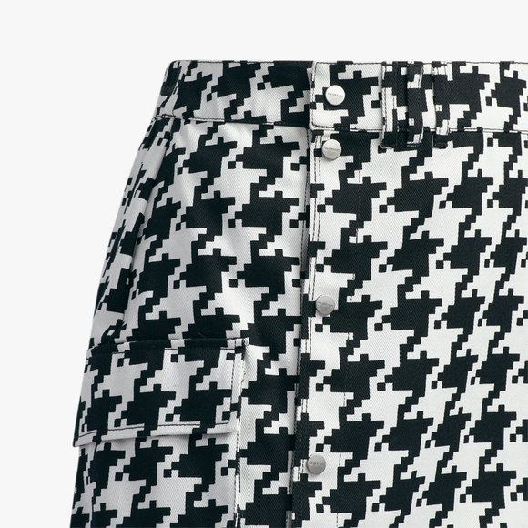 adidas Women's Ivy Park Halls of Ivy Grey Black Skirt (Plus Size) HC5985 - Picture 3 of 5